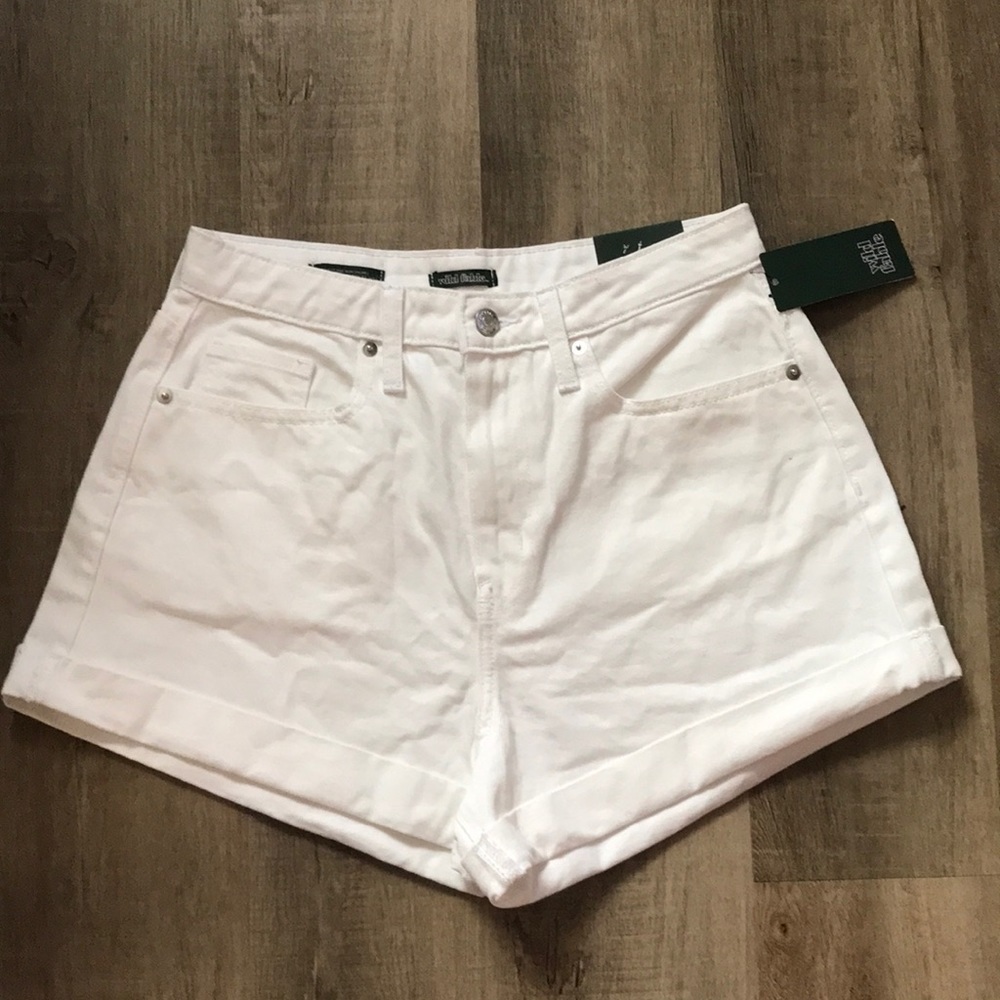 NWT wild fable highest rise mom shorts white size 6